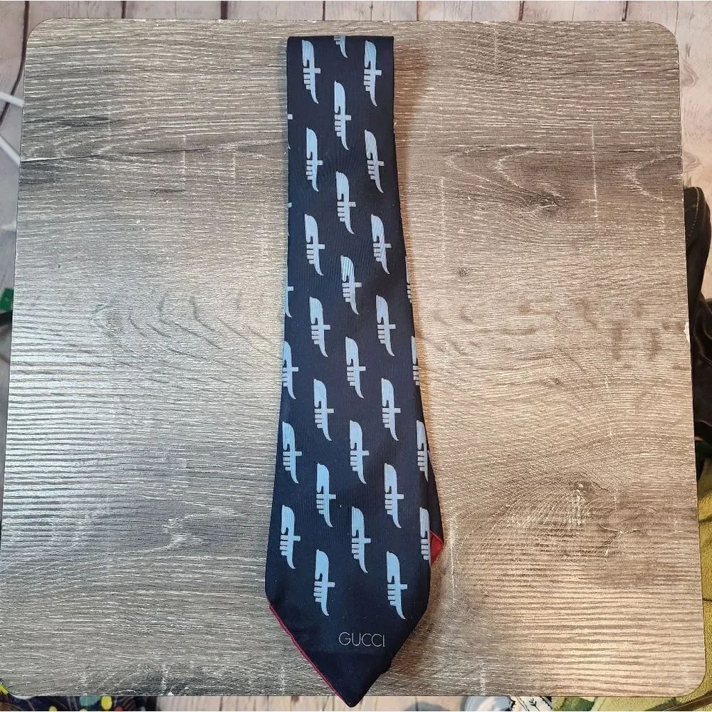 Men's Gucci Tie, Made in Italy, 100% silk